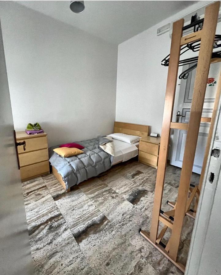 Villa Corteolivo Rooms Torri Del Benaco Zewnętrze zdjęcie